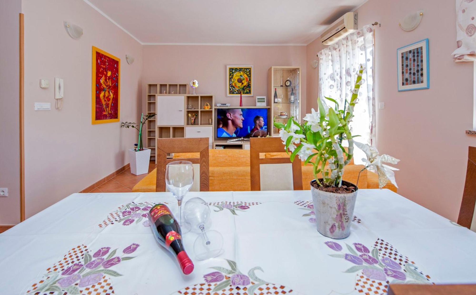 Apartments Karmen Rovinj Extérieur photo
