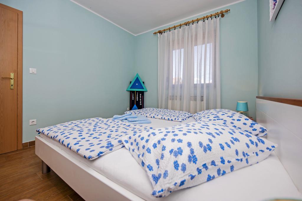 Apartments Karmen Rovinj Extérieur photo