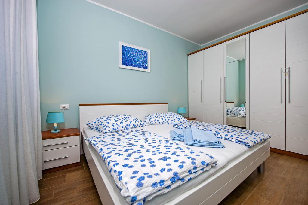 Apartments Karmen Rovinj Extérieur photo